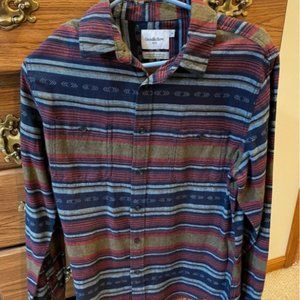 Long Sleeve Button-Down Shirt Medium